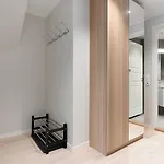 Barfot Daire Bergen